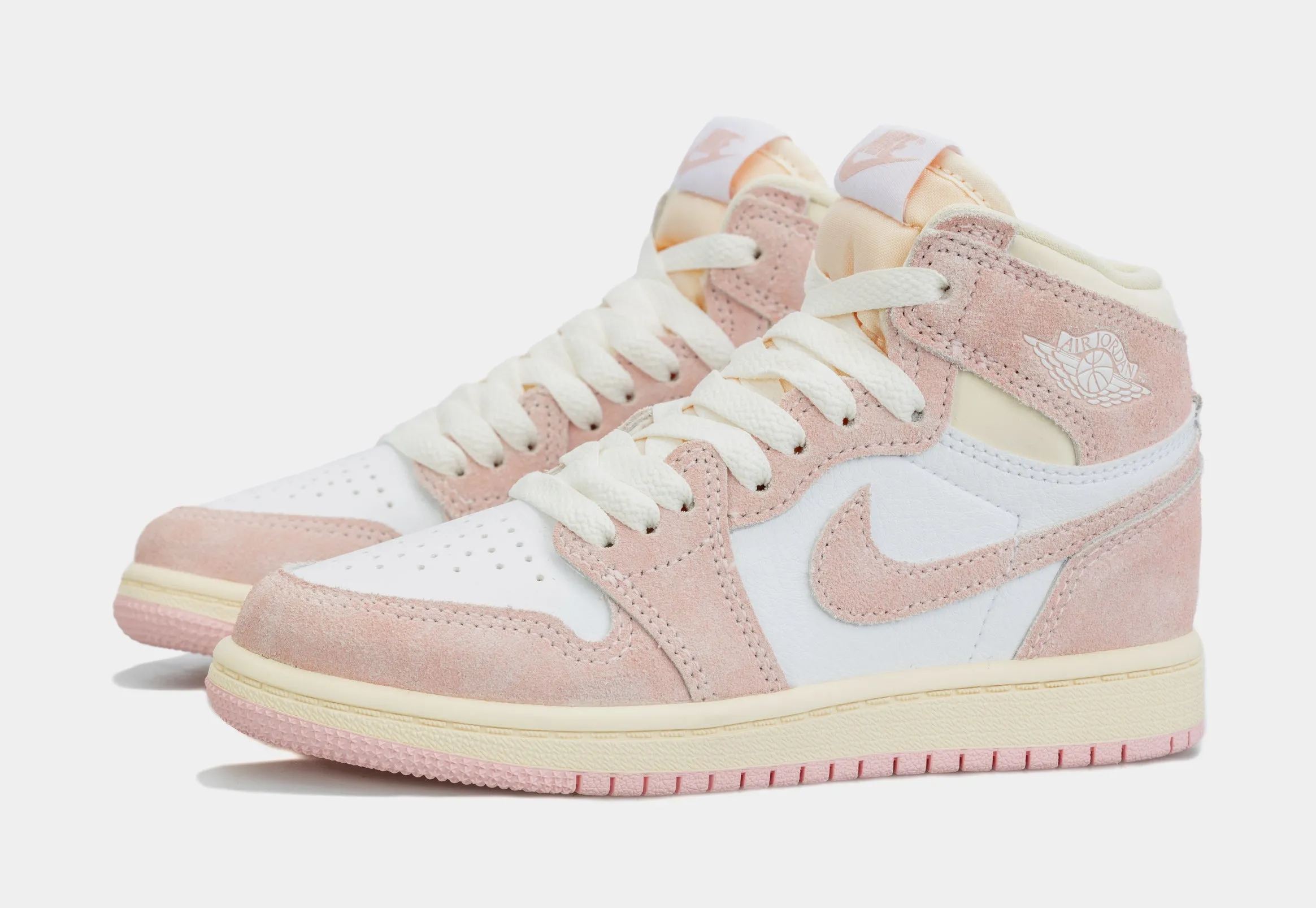 Air Jordan 1 Retro High OG Washed Pink Preschool Lifestyle Shoes (White/Pink)