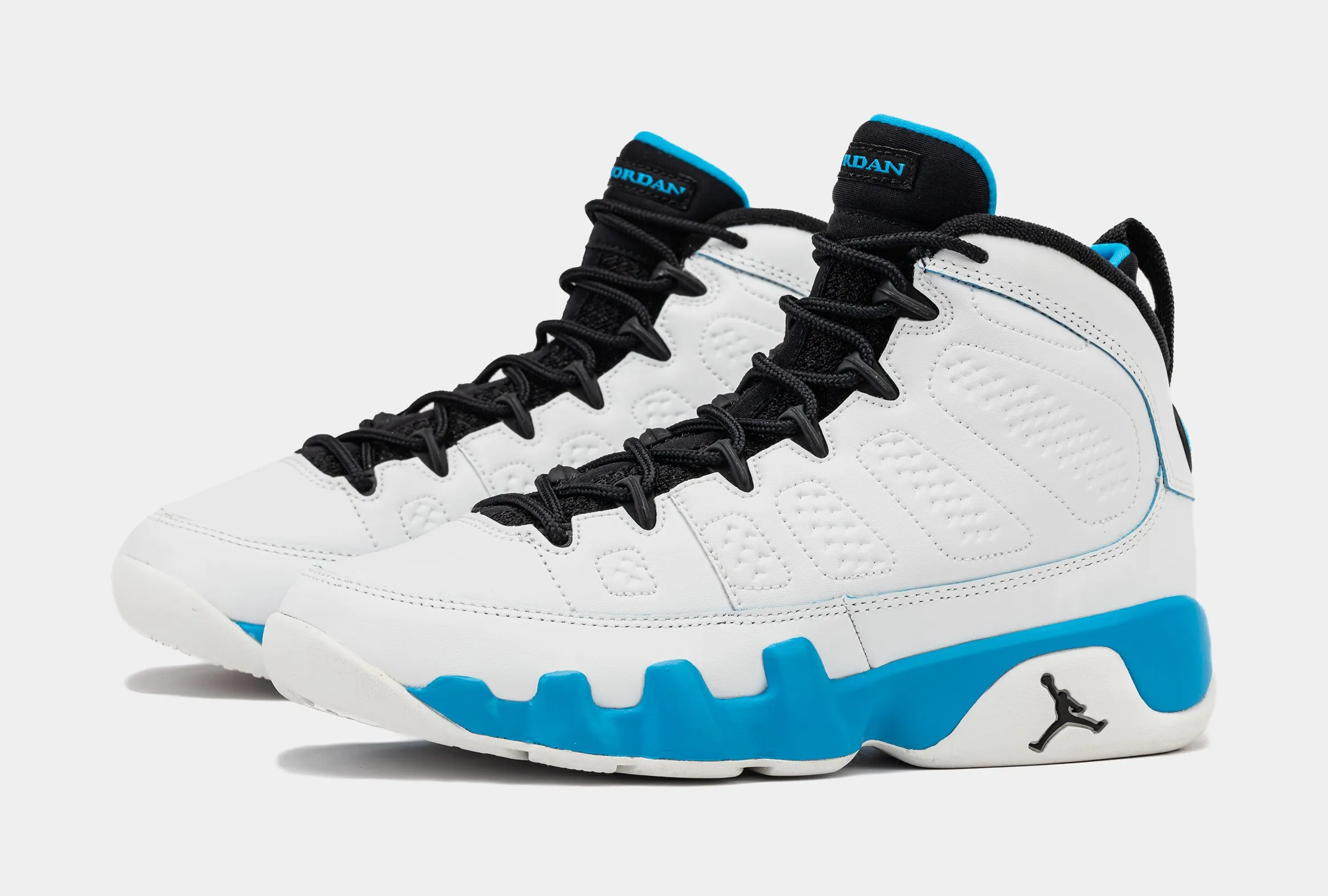 Air Jordan 9 Retro Powder Blue Grade School Lifestyle Shoes (Summit White/Black/Powder Blue)