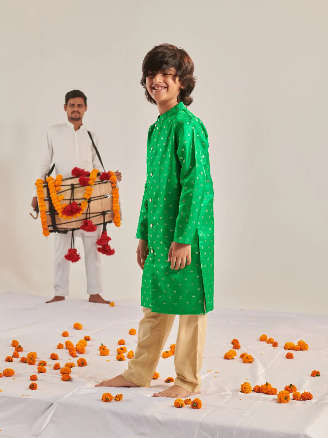 Boys Embroidered Regular Beads And Stones Kurta With Pyjamas