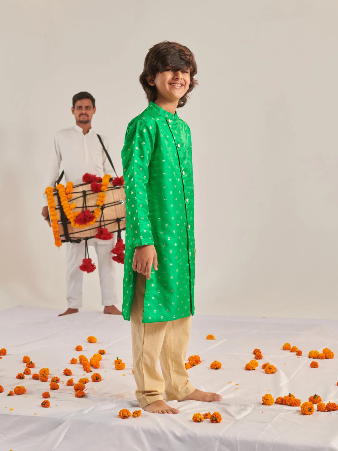 Boys Embroidered Regular Beads And Stones Kurta With Pyjamas