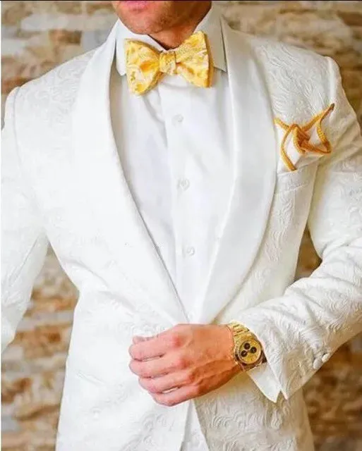 Latest Design One Button White Paisley Shawl Lapel Wedding Groom Tuxedos Men Party Groomsmen Suits (Jacket Pants Tie) K32