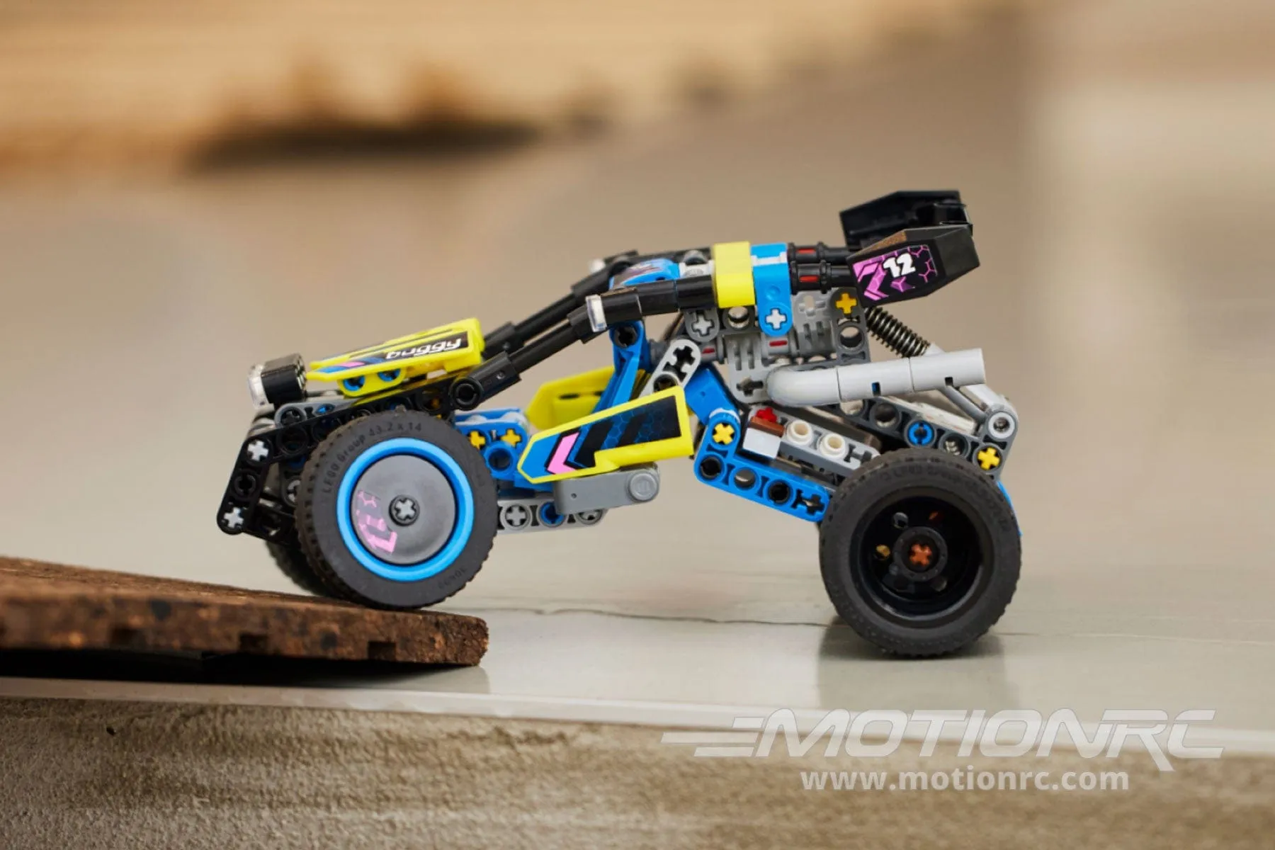 LEGO Technic Off-Road Race Buggy