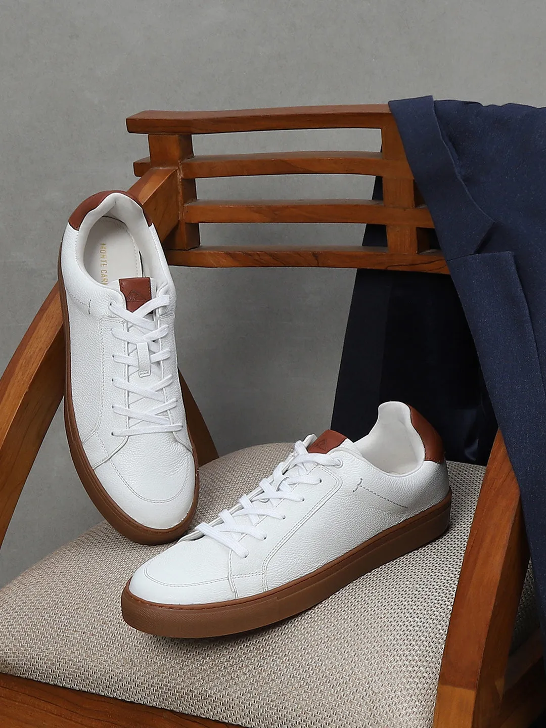 Men White Lace Up Genuine Leather Casual Sneakers