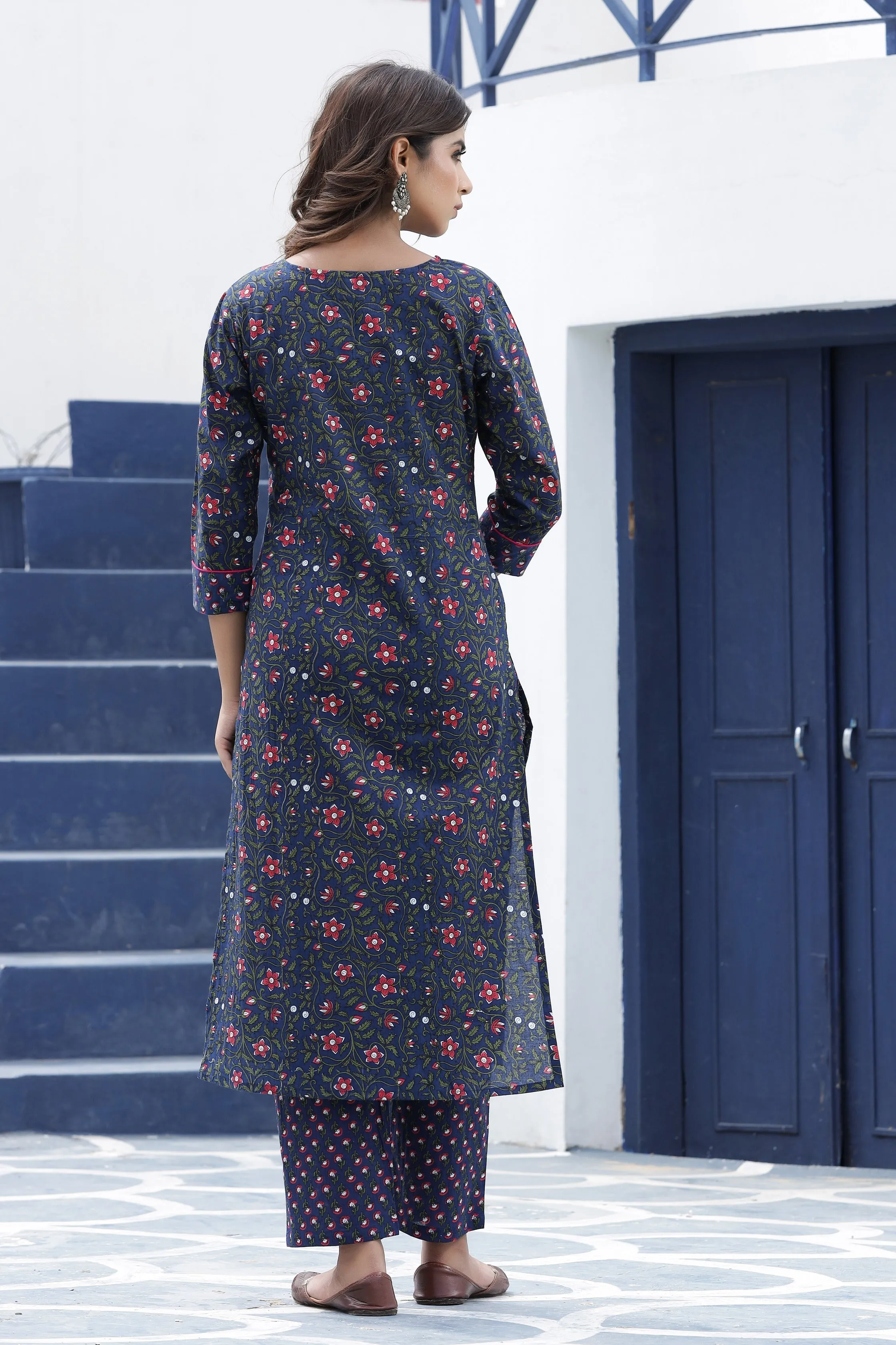 Women Blue Printed Kurta Set