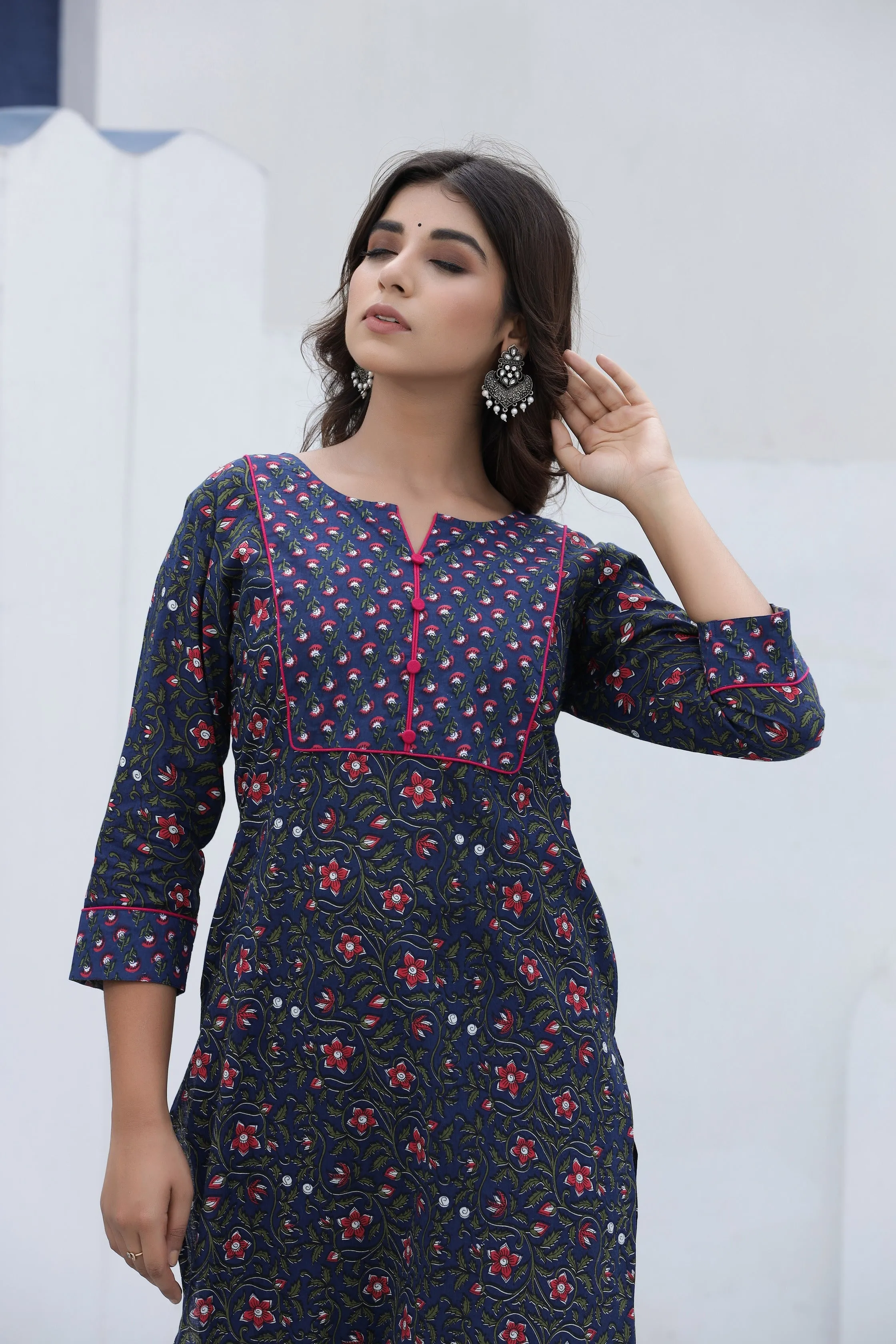 Women Blue Printed Kurta Set