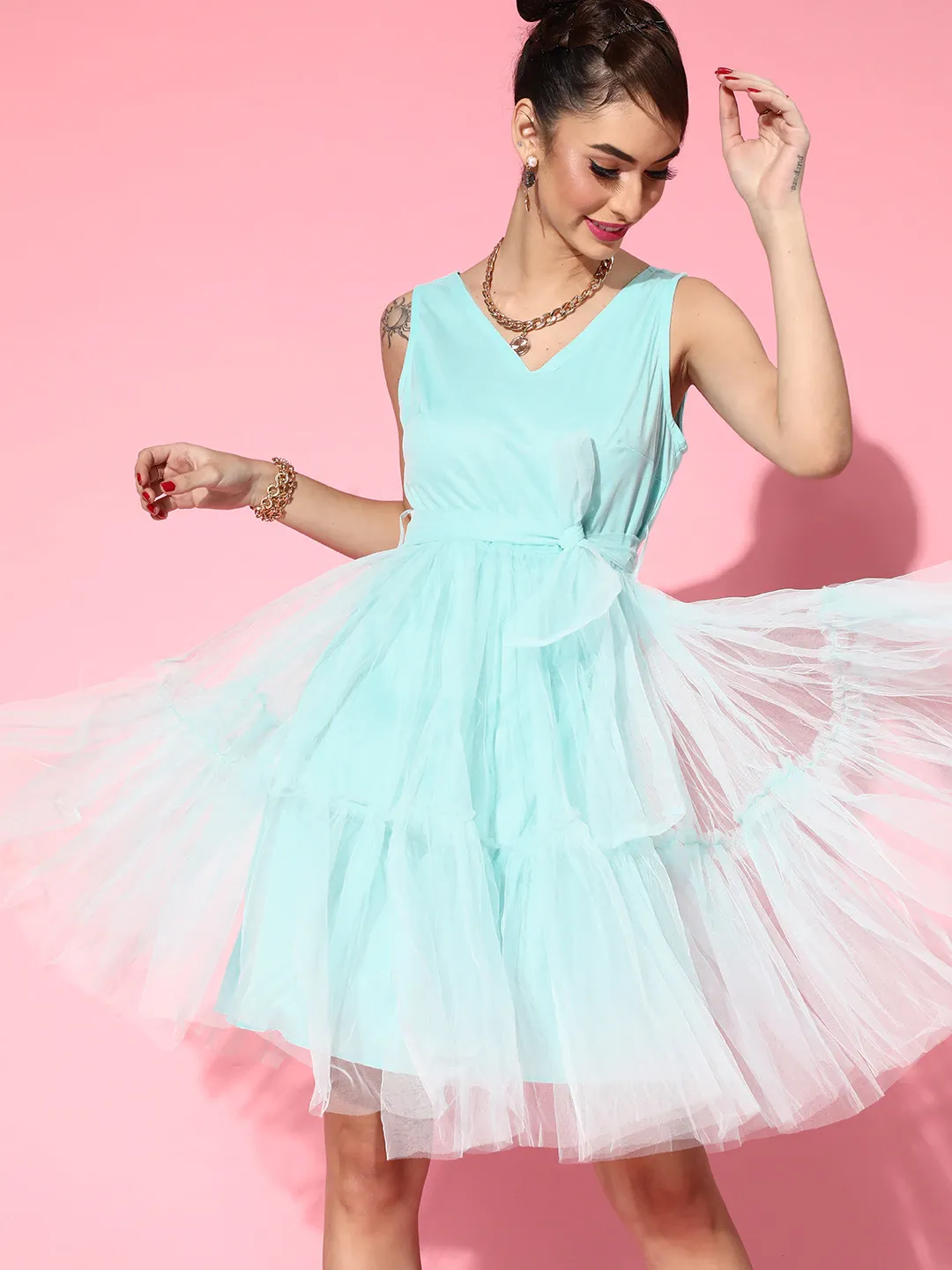 Women Sea Green V-Neck Tulle Belted Dress