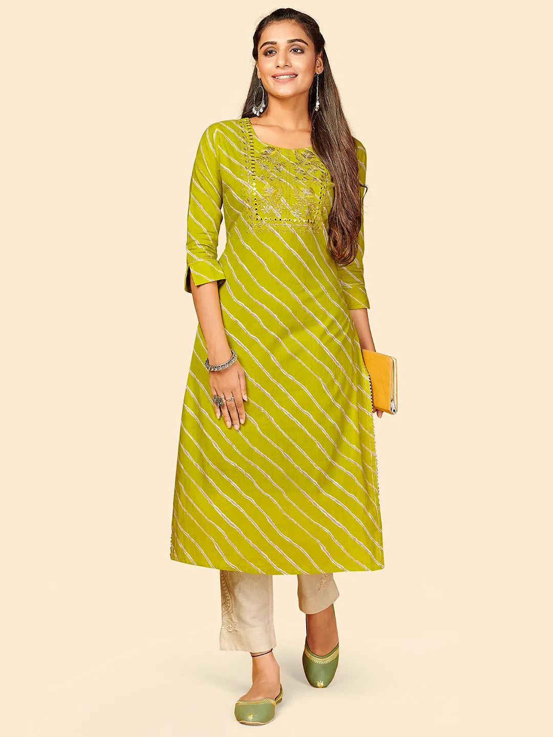 Women'S Embroidered & Mirror Work Straight Cotton Parrot Green Stitched Kurta