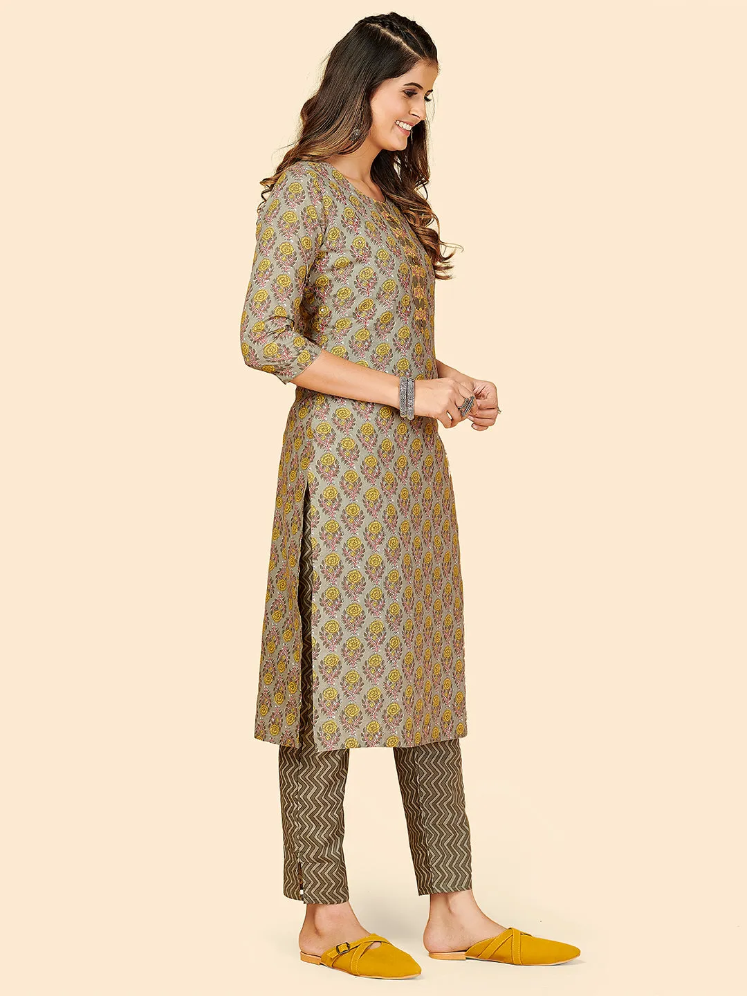 Women'S Printed & Hand Work Straight Cotton Grey Stitched Kurta With Pant