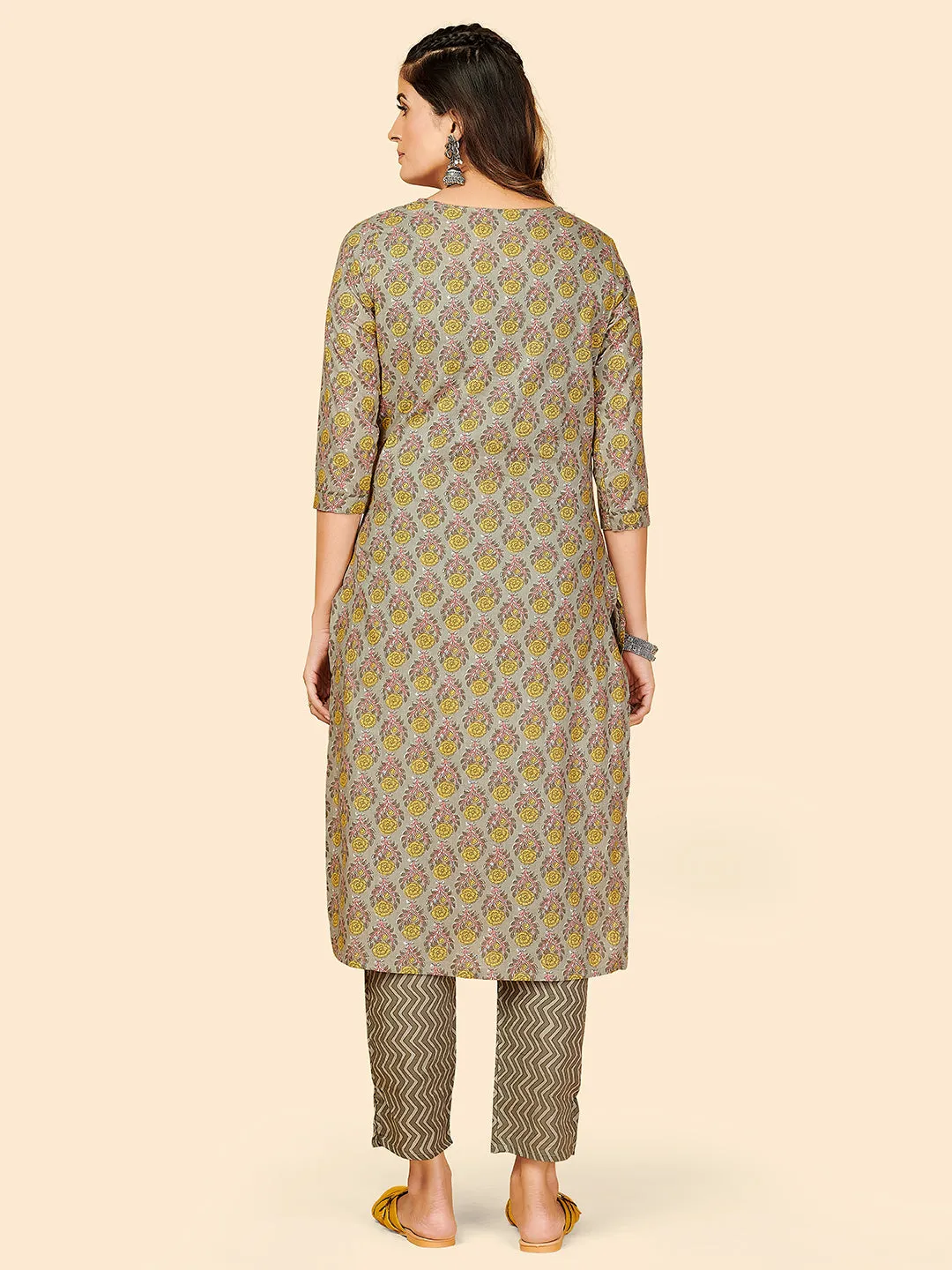 Women'S Printed & Hand Work Straight Cotton Grey Stitched Kurta With Pant